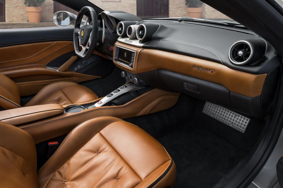  Ferrari California T Tailor Made 2015 года  (фото 5 из 6)